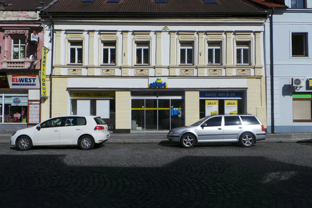 Albert Supermarket